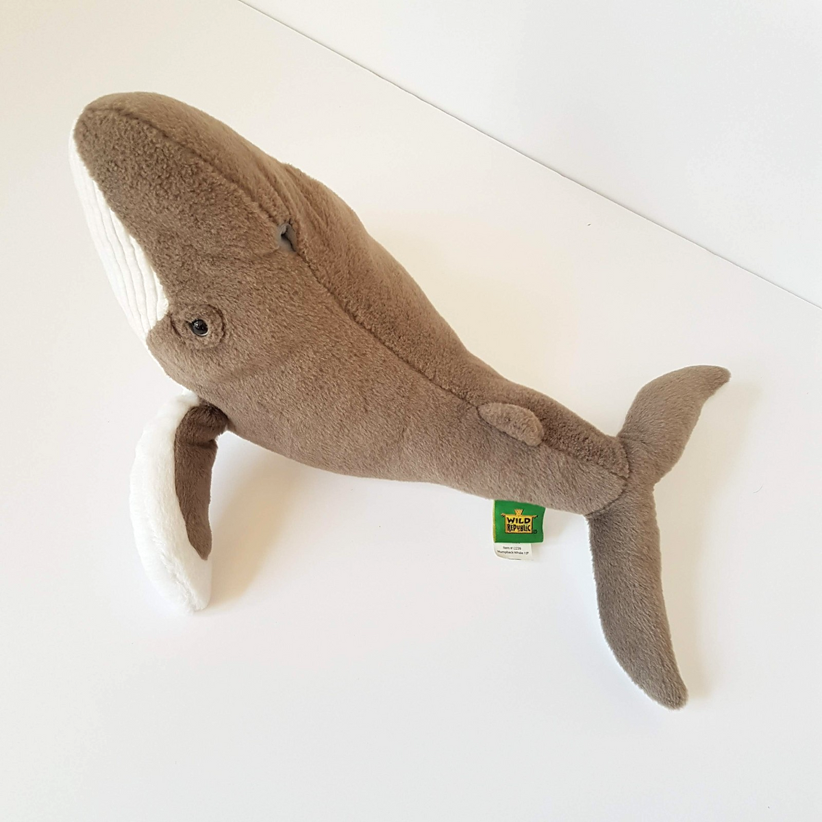 Wild Republic HUMPBACK WHALE 43cm Plush Ocean Soft Toy Stuffed Animal Sea Mammal2
