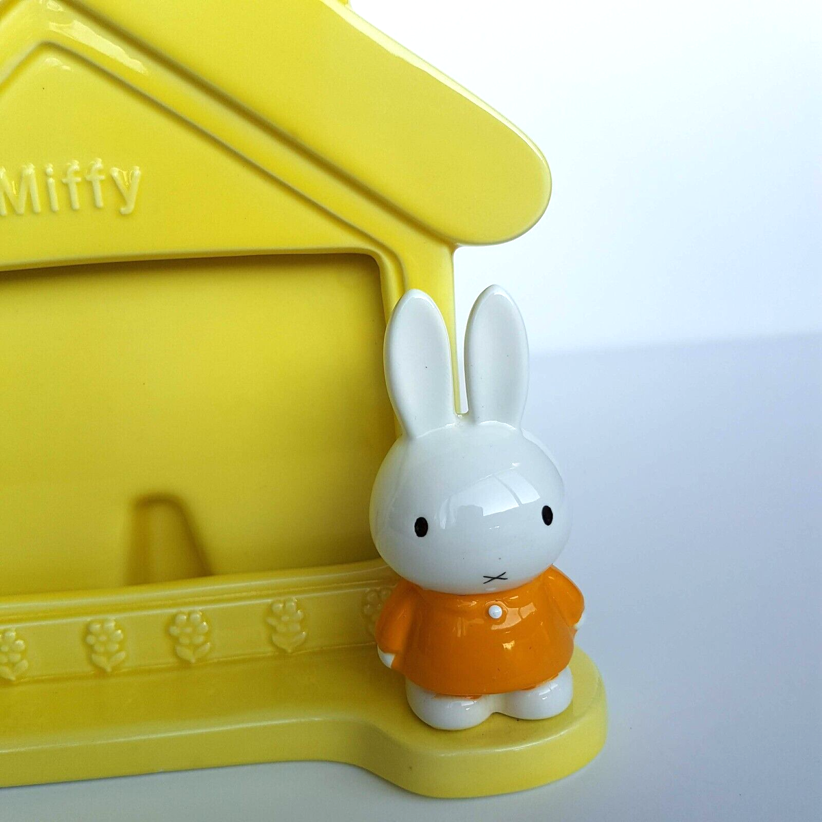 Genuine MIFFY Photo Frame Ceramic YELLOW Dick Bruna Picture Frame Rabbit Bunny1