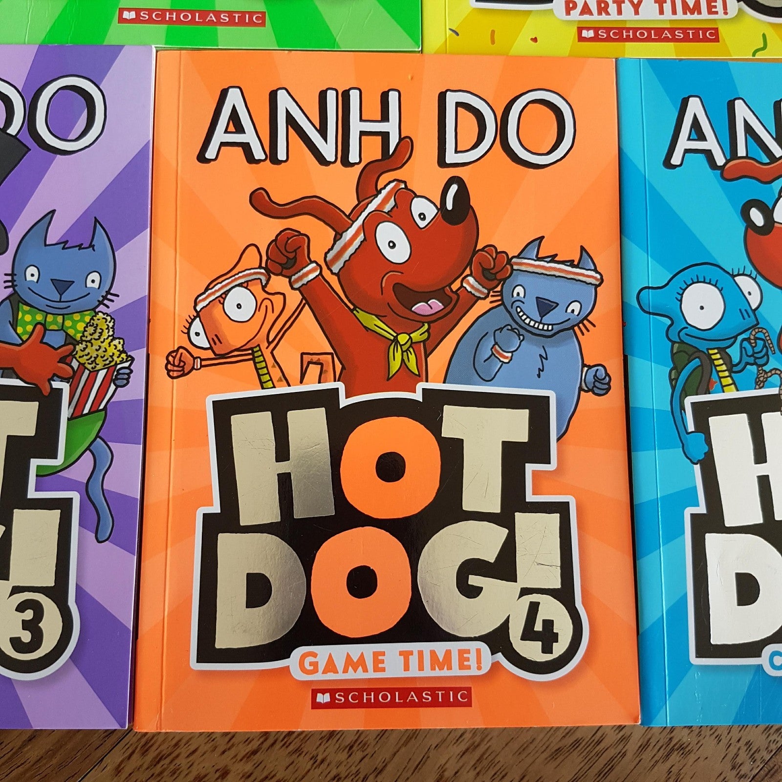 Anh Do HOT DOG Book 1 5 Bundle Lot Kids Fiction Paperback Illustrated Children4