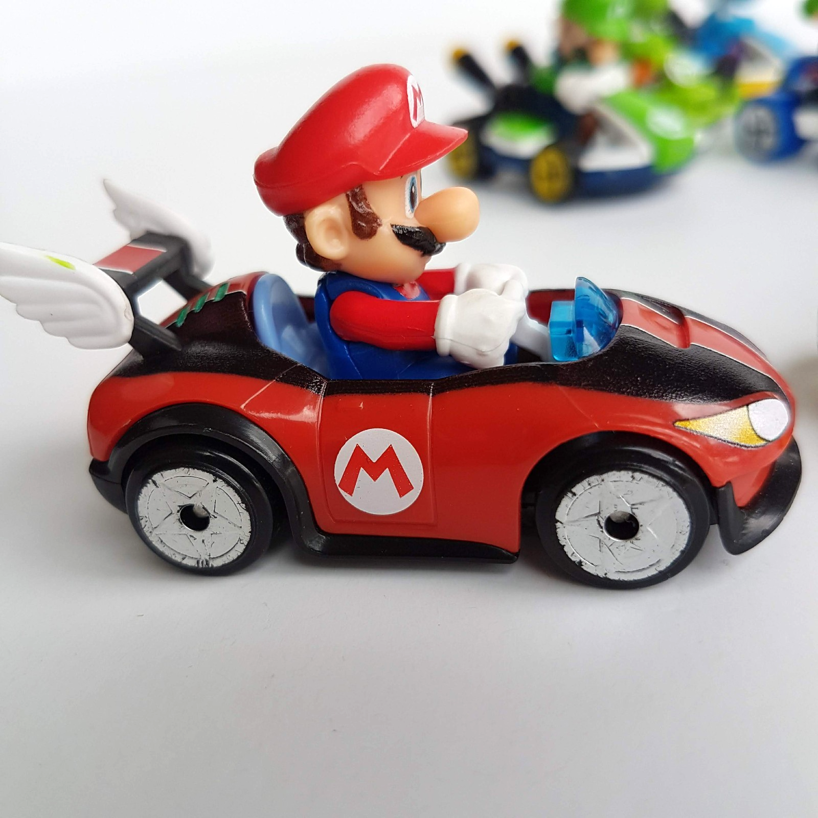 Super Mario HOTWHEELS DIE CAST Lot Nintendo Cars Luigi Yoshi Mario Gaming Toys12