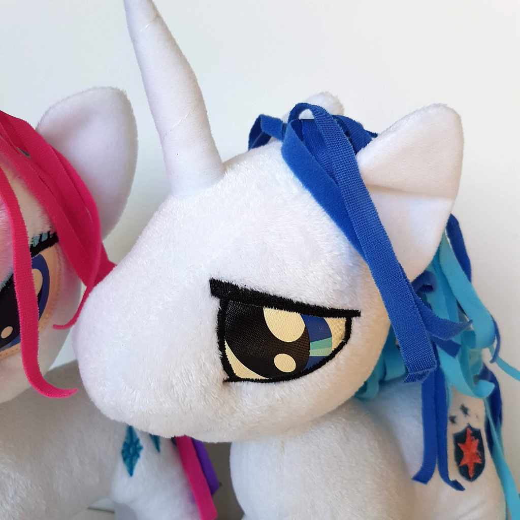 My Little Pony SHINING ARMOUR & RARITY 29cm Soft Toy Horse Plush Stuffed Animal2