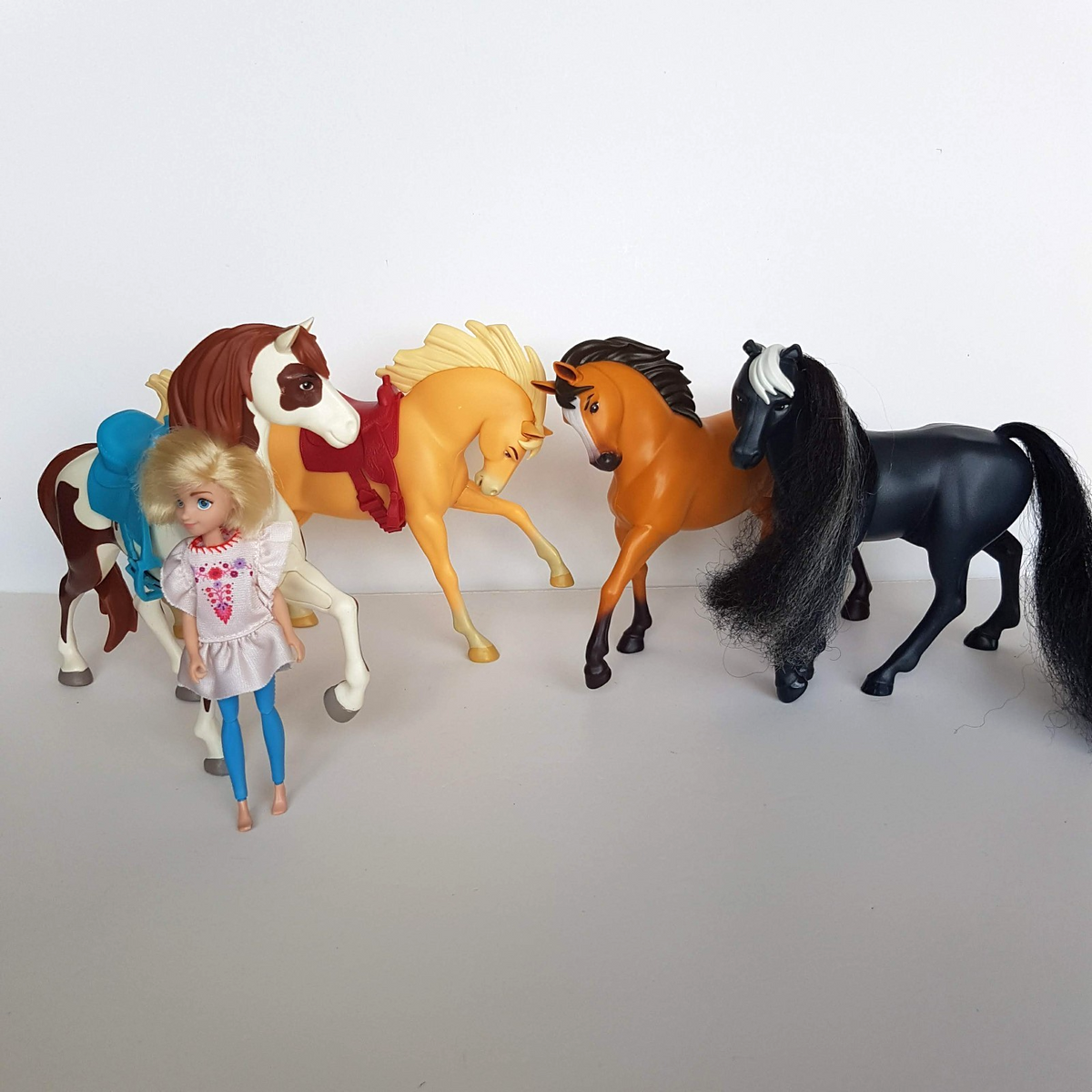 SPIRIT RIDING FREE Horse Figures Abigail Boomerang Chica Linda Doll Playset Pony0