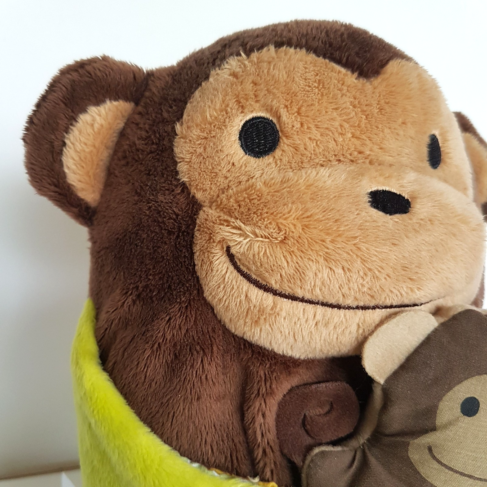 Skip Hop MONKEY & BABY Baby Activity Toy Rattle Soft Toy Crinkle Mirror Soft Toy5