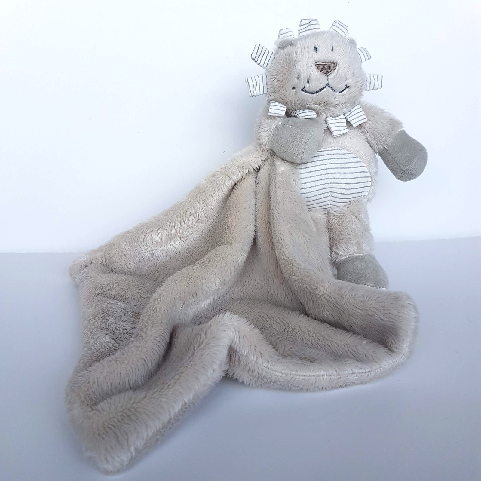Ogilvies LION Lovey Plush Comforter Security Blanket Soft Toy Stuffed Animal0