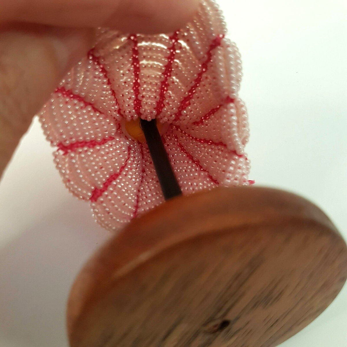 VINTAGE Porcelain HALF DOLL Hand Beaded Skirt Fan Pretty Pink White 13cm Stand2