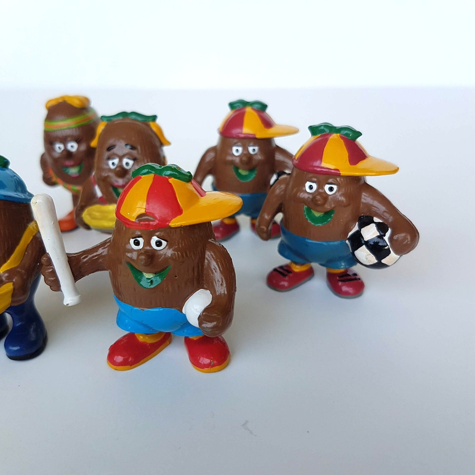 Vintage 1991 KIWI KIDS Figures PVC Kiwi Fruit Vinyl Toy Collectible Vintage Toys2