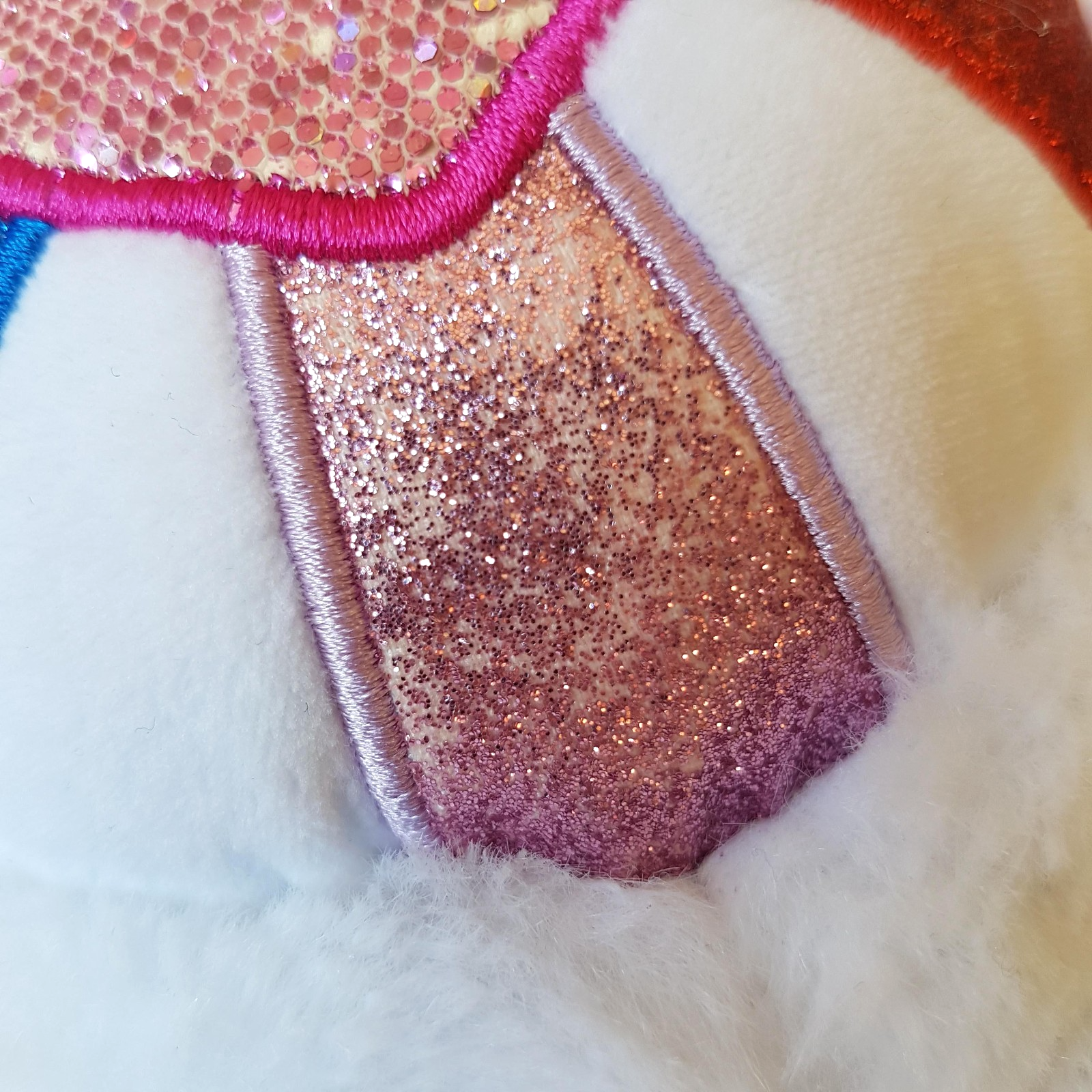 Care Bear HOPEFUL HEART Collector's Edition 2022 36cm Crystal Nose White Glitter17
