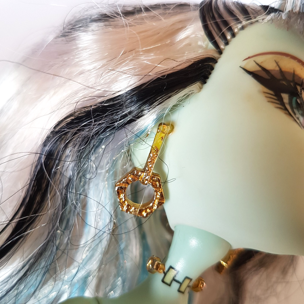 Monster High FRANKIE STEIN 13 WISHES Vampire Fashion Doll Dress Shoes Jewellery18