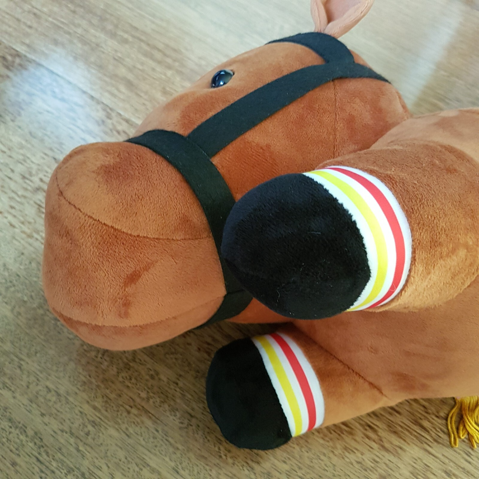Thoroughbred Collection Racehorse LIBERTY ISLAND 18" Large Horse Plush Soft Toy12