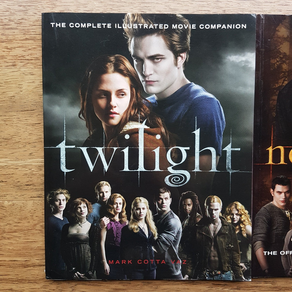 Twilight ILLUSTRATED MOVIE COMPANION BOOKS 3 Paperback Vampires Edward & Bella1
