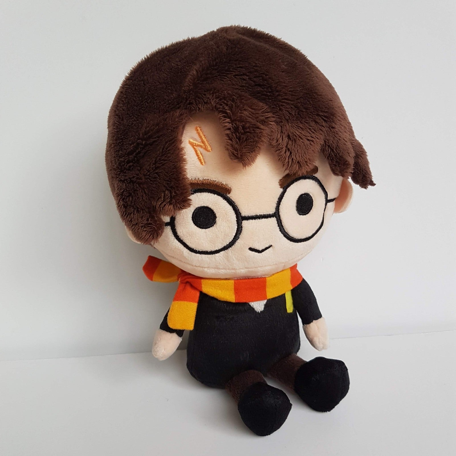 Tomy HARRY POTTER Plush 26cm Movie Character Wizard Fantasy Soft Toy Embroider0