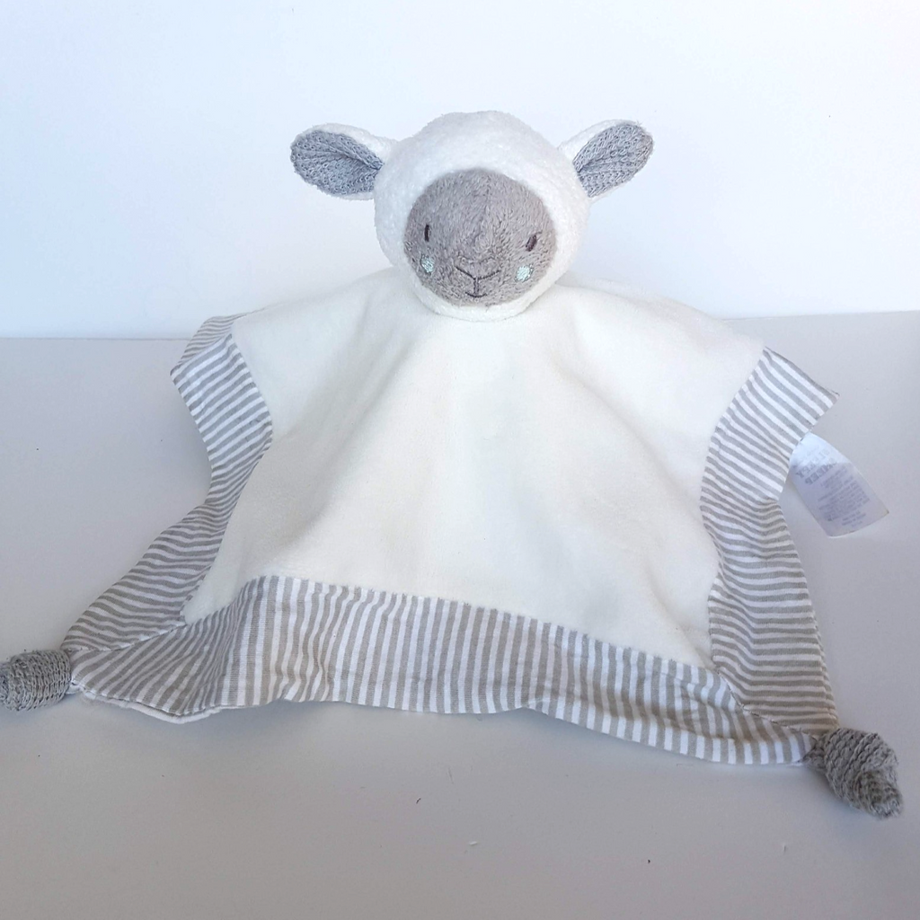 Cuddly Blanket SLEEPY SHEEP Lamb Rattle Lovey Plush Security Comforter Soft Toy0