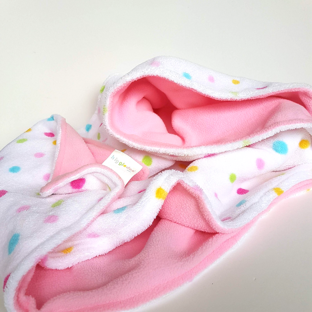 Higgledee BABY FLOWER Polar Fleece Spots Cuddle Blanket Polka Dots 102 x 86cm7