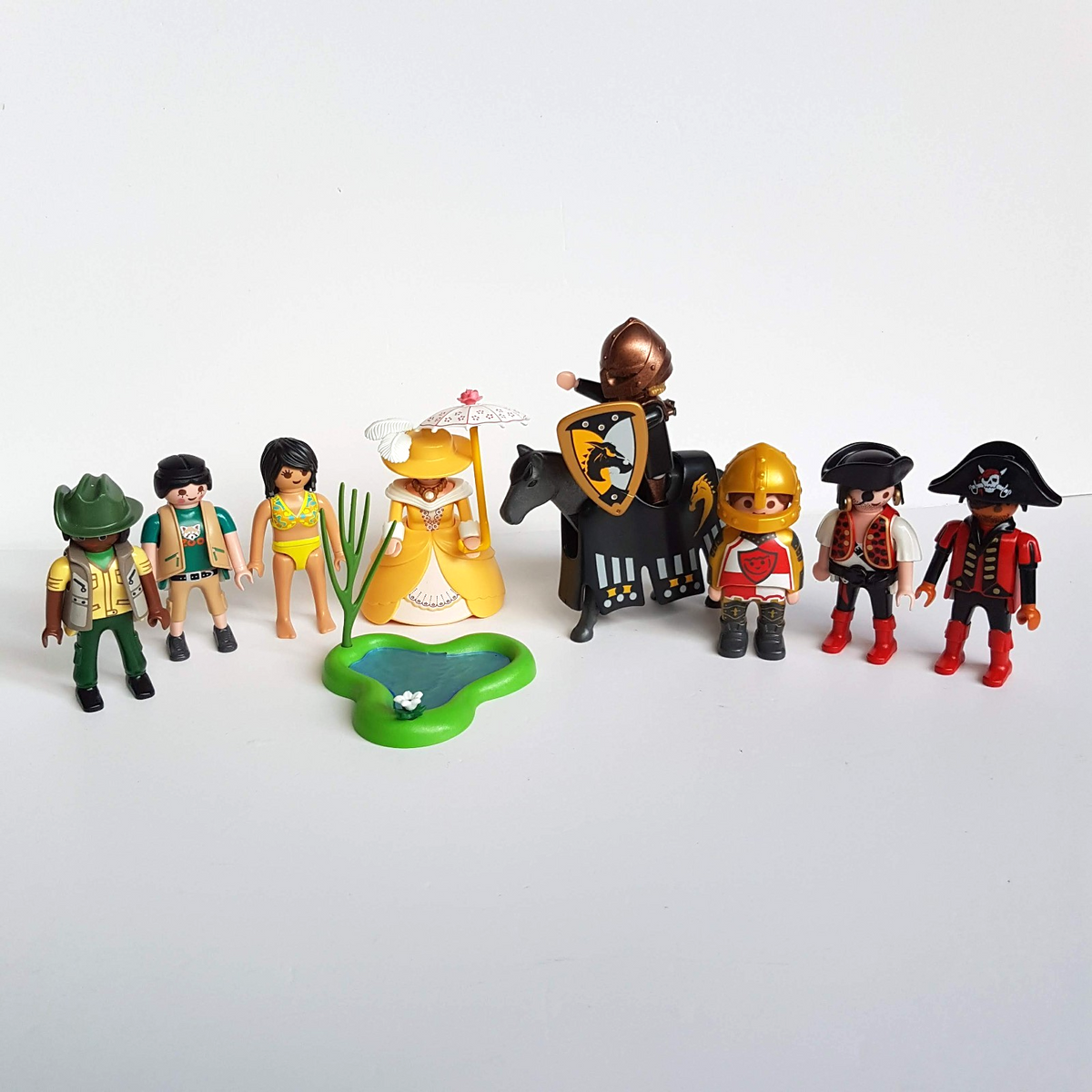 Playmobil MIXED LOT Knight Horse Lady Pirate Safari Ranger Action Figure Toy0