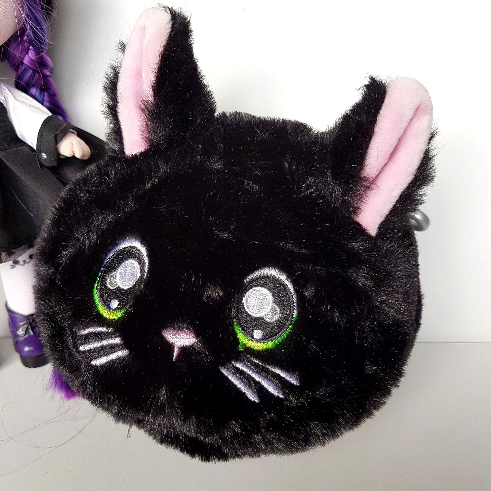 Na! Na! Na! Surprise TUESDAY MEOW Black Kitty Cat Doll Clothes Purse Purple Toy3
