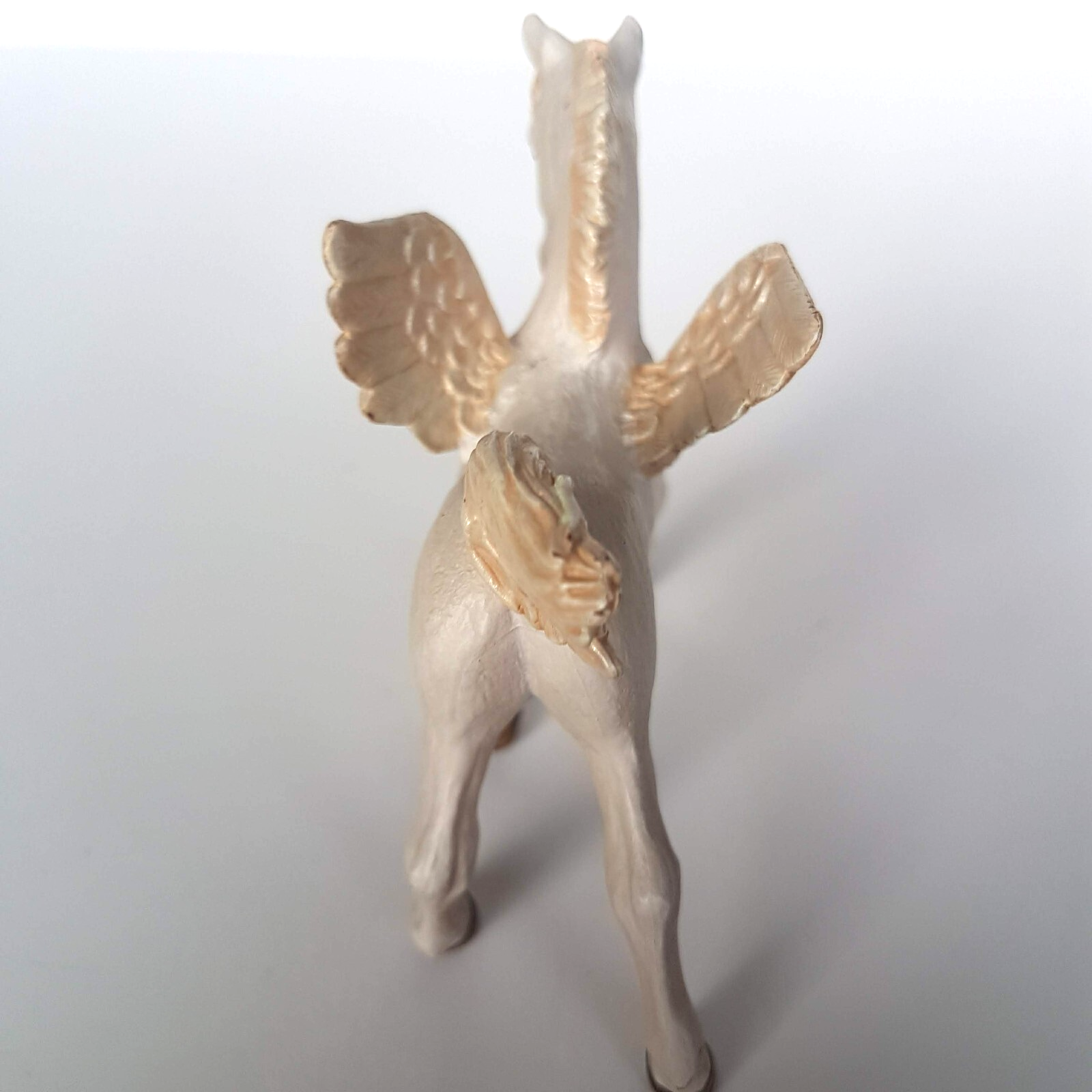 2011 PAPO BABY PEGASUS 9cm Magic Fantasy Horse Figure Figurine White Gold Toy #23