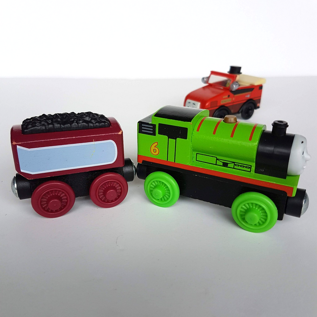 Thomas Wooden PERCY VICTOR RYAN WINSTON CAITLIN'S TENDER Train Magnet Loco Toy6