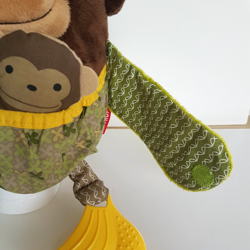 Skip Hop MONKEY & BABY Baby Activity Toy Rattle Soft Toy Crinkle Mirror Soft Toy9