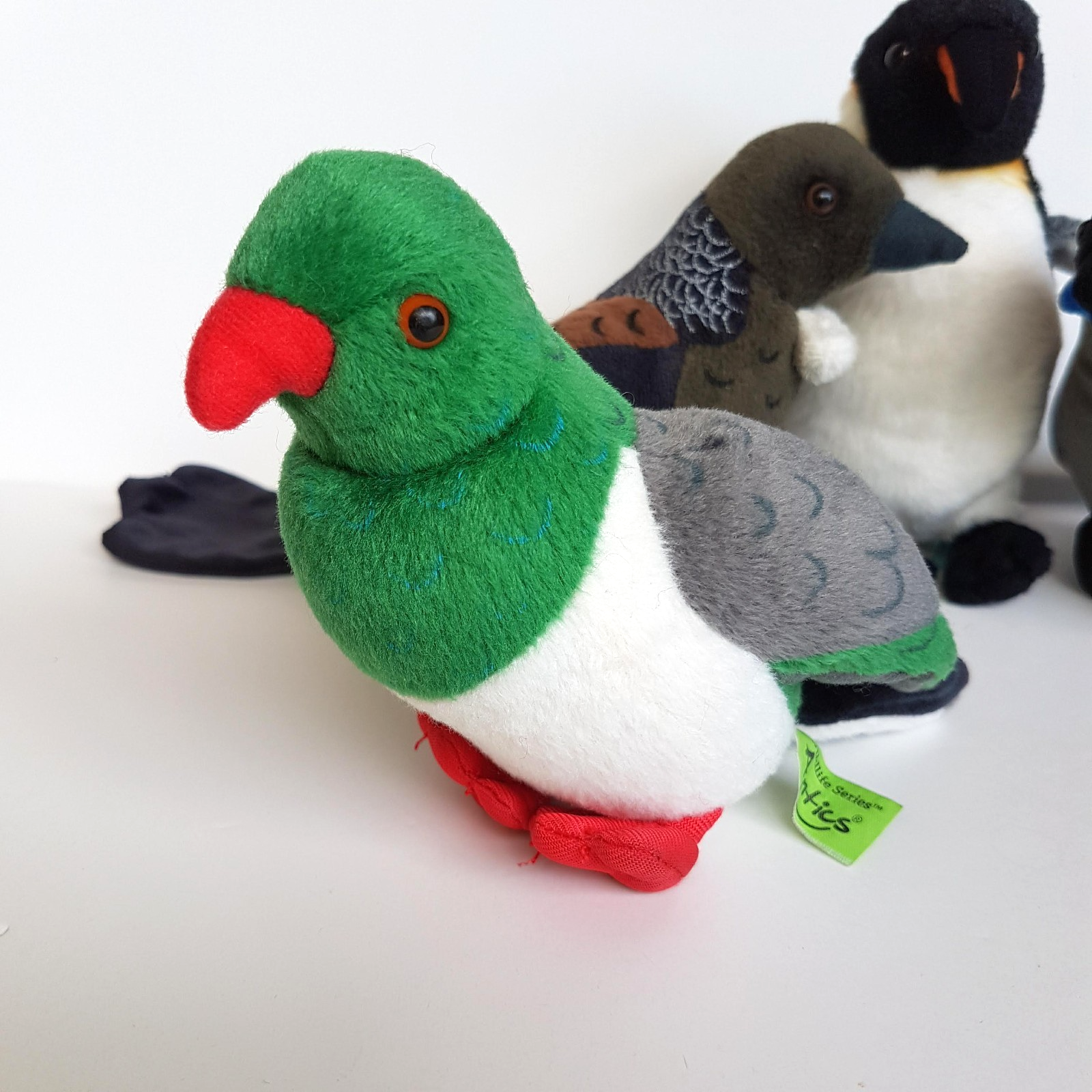 Antics BIRD PLUSH LOT Kokako Tui Kerkeru Penguin SOUND Stuffed Animal Soft Toy1