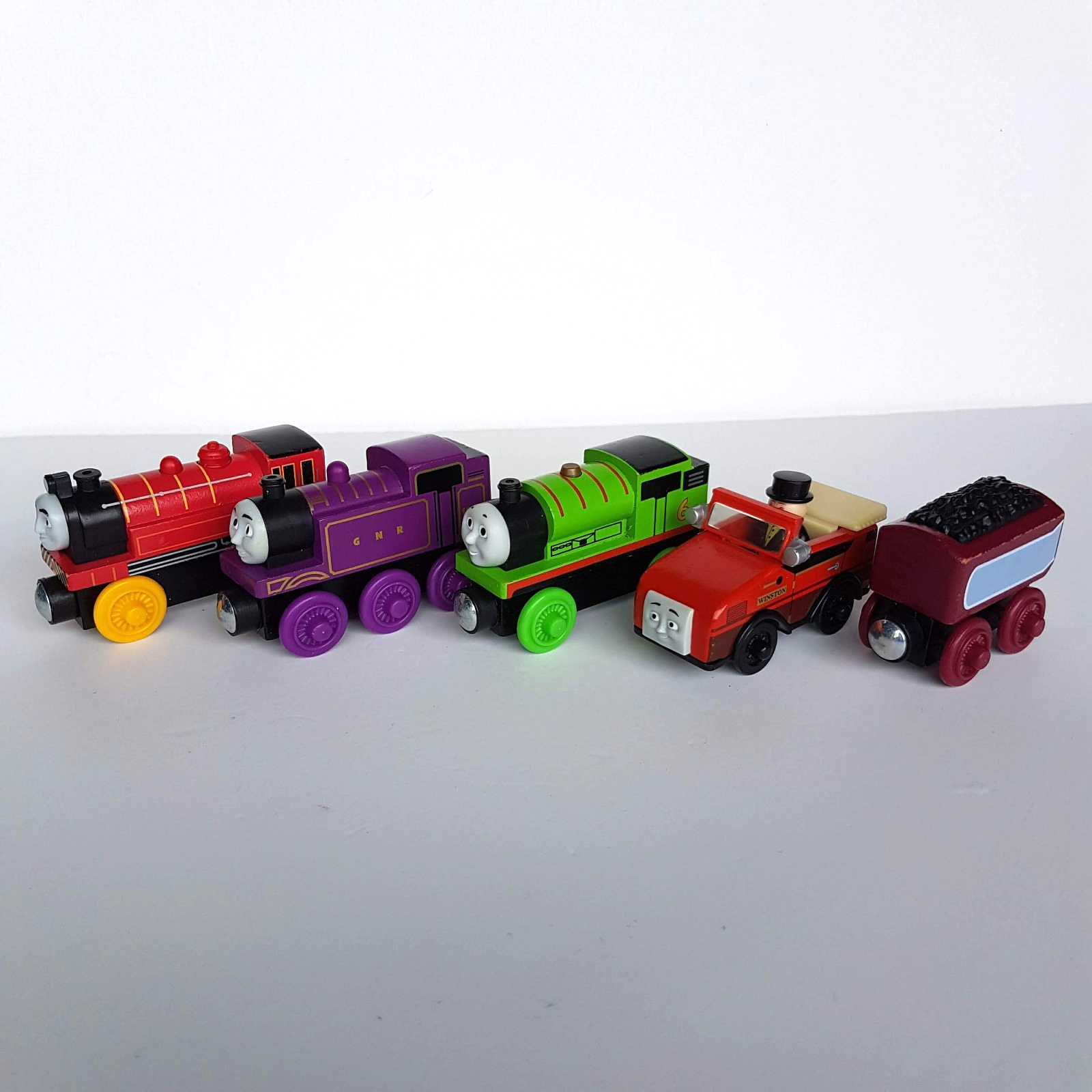 Thomas Wooden PERCY VICTOR RYAN WINSTON CAITLIN'S TENDER Train Magnet Loco Toy0