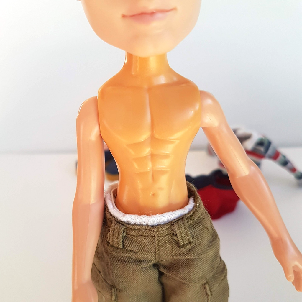 Bratz Boy NU COOL KOBY Doll HAIR CUT 2003 Outfit Clothes Shoes Male Fashion Doll19