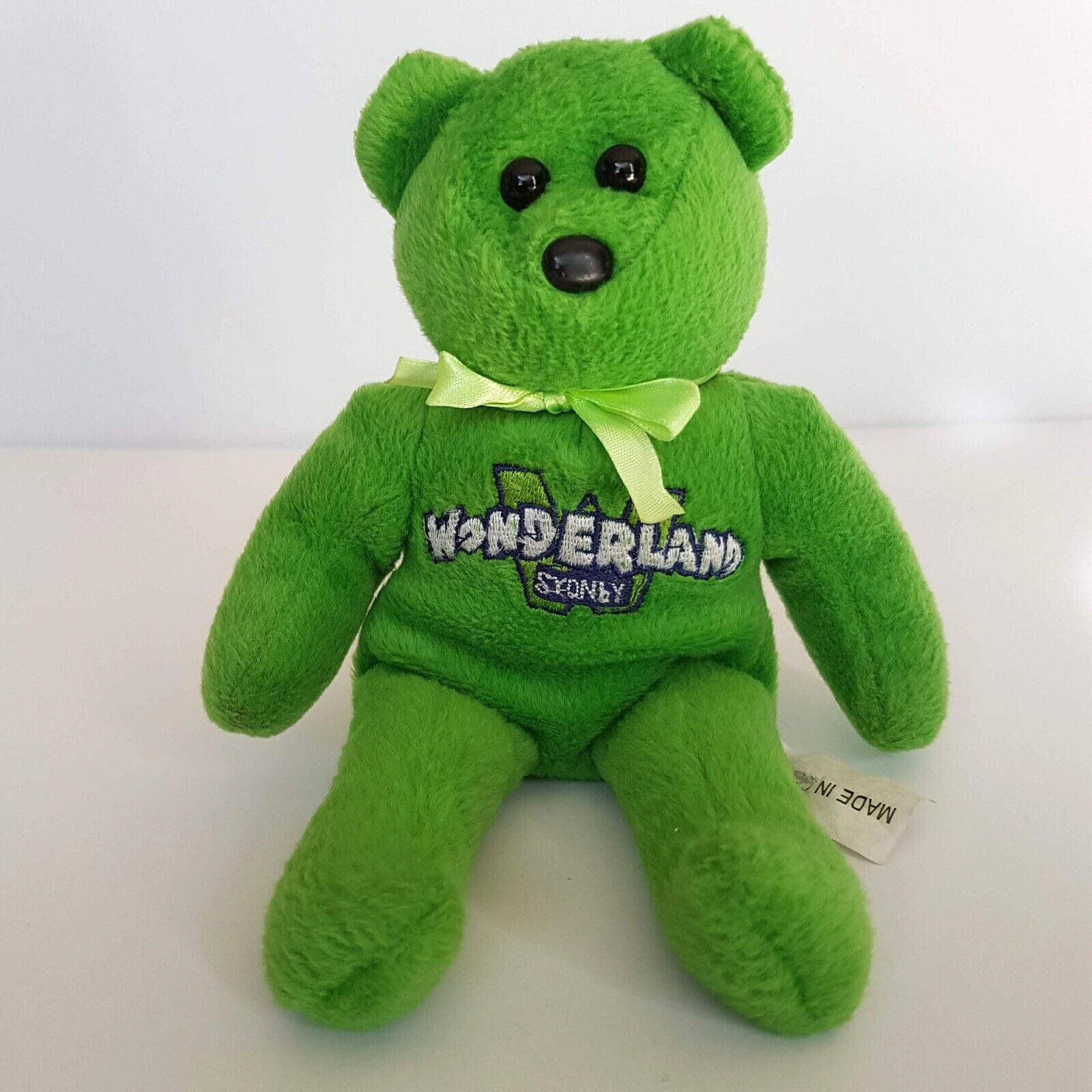 90s Wonderland Sydney Beanbag Green Bear Themepark Merchandise Collectible Plush0