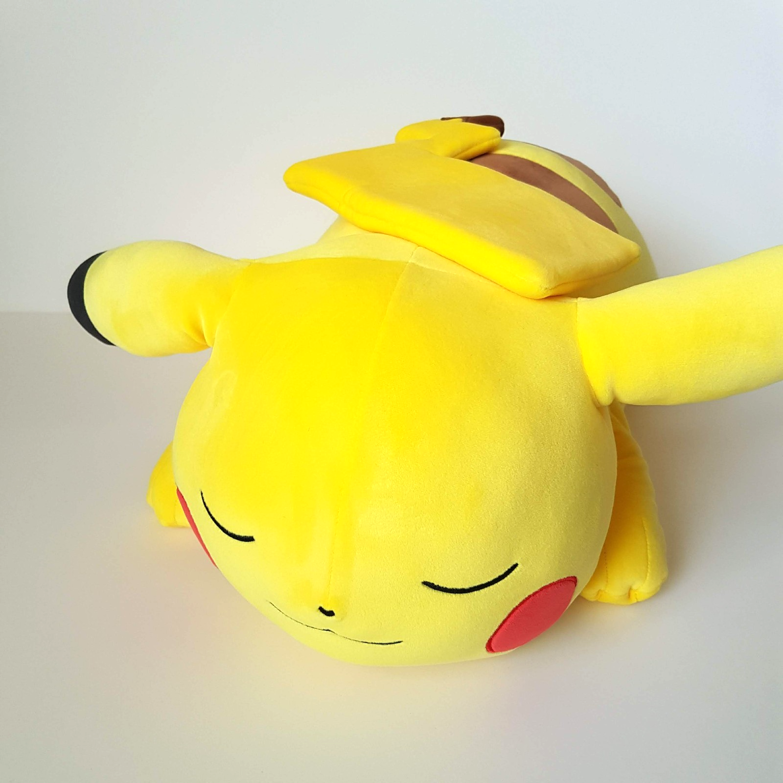 Pokemon SLEEPING PIKACHU Plush 55cm Large Pillow Soft Toy Nintendo Game Freak1