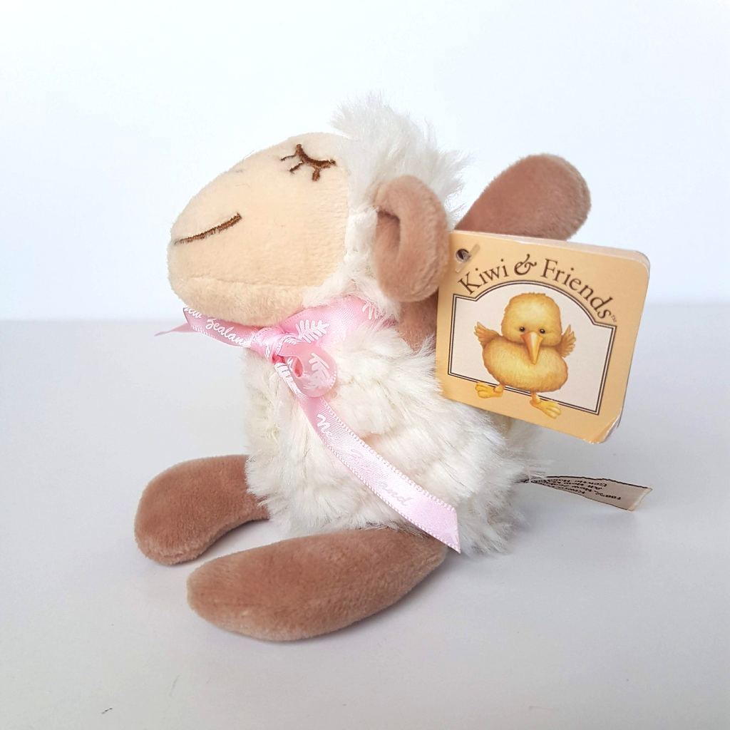 Kiwi & Friends WHITE LAMB SHEEP 16cm Plush Stuffed Animal Soft Toy New Zealand2