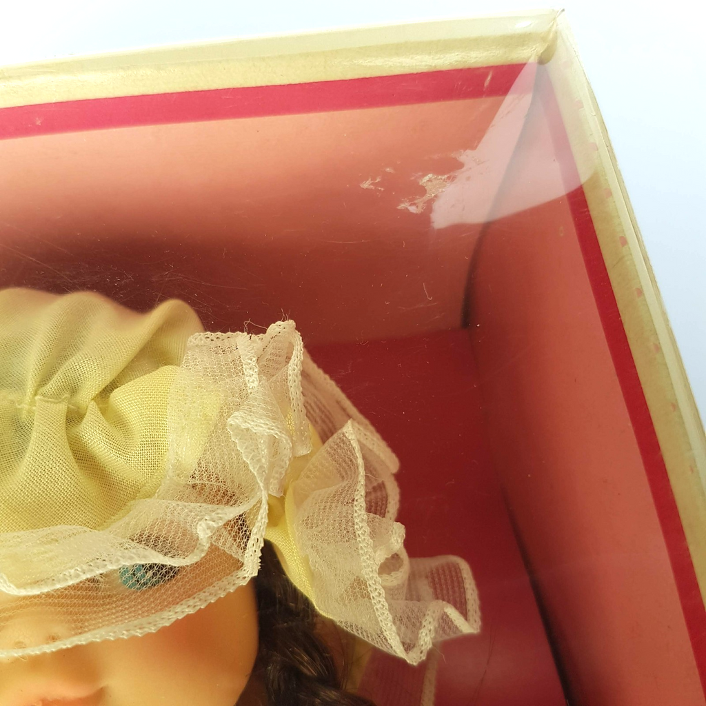 RARE Vintage 1983 UNEEDA LITTLE SOPHISTICATES DOLL BOX 21cm Brunette Collectible17