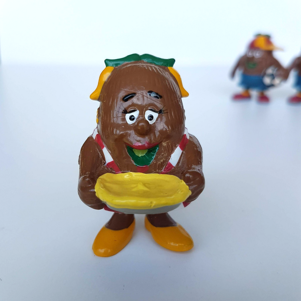 Vintage 1991 KIWI KIDS Figures PVC Kiwi Fruit Vinyl Toy Collectible Vintage Toys9