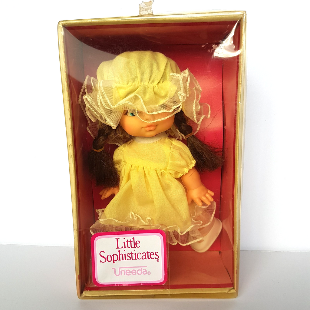 RARE Vintage 1983 UNEEDA LITTLE SOPHISTICATES DOLL BOX 21cm Brunette Collectible7