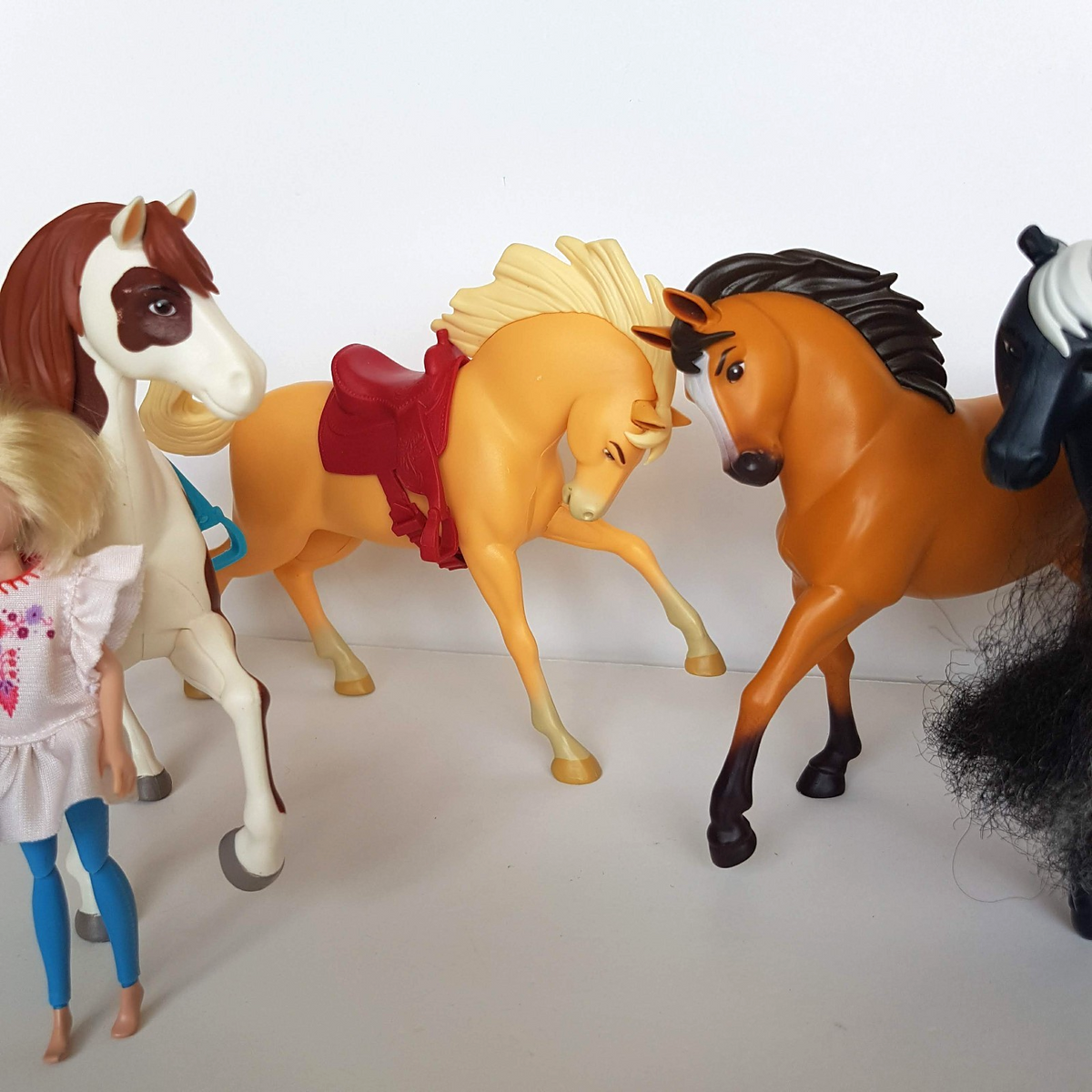SPIRIT RIDING FREE Horse Figures Abigail Boomerang Chica Linda Doll Playset Pony2