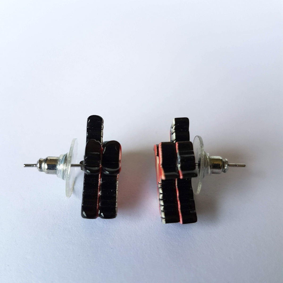 Erstwilder BETTY & BO SPARROW Red Bird Earrings Louisa Camille 2013 Stud 300-5005