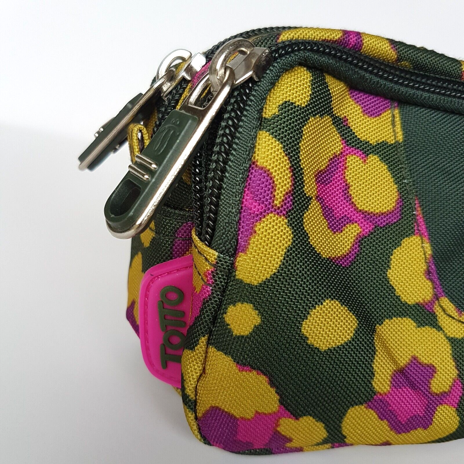 TOTTO Travel COSMETIC BAG Make Up Floral Pink Green Toiletry Travel Bags Holiday3