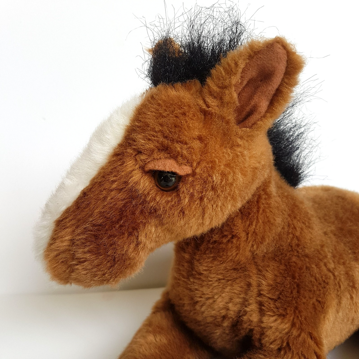 Unbranded LAYING HORSE Pony Plush 36cm long Stuffed Animal Thoroughbred Soft Toy1