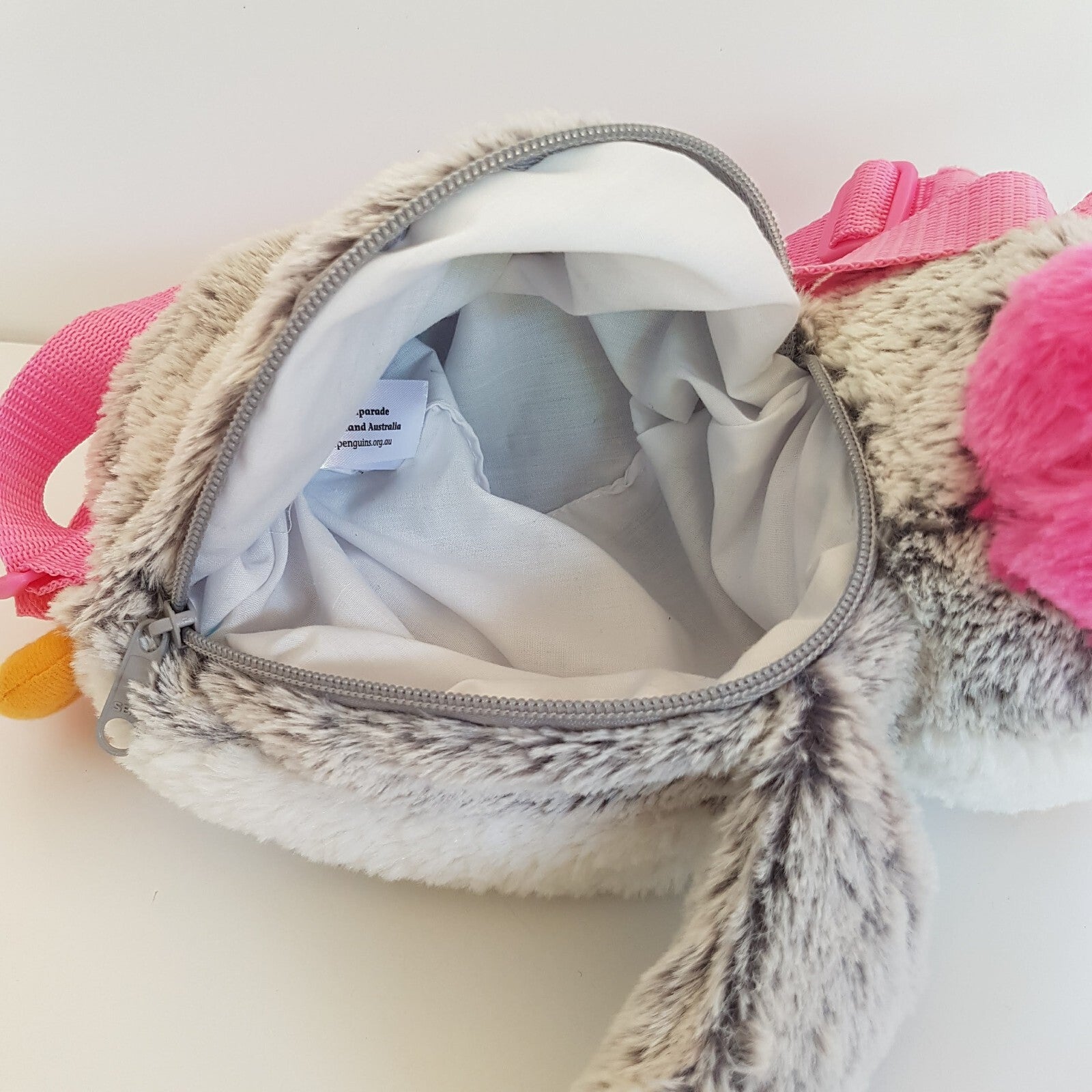 Phillip Island PENGUIN PARADE BACKPACK "PIP" 30cm Plush Soft Bird Toy Kids Bag13