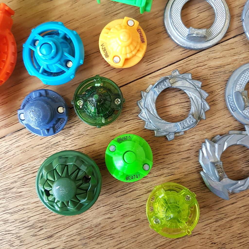 Beyblade Mixed Lot Tops Launchers Ripcords Beys Spinning Toys Action Kids Play8
