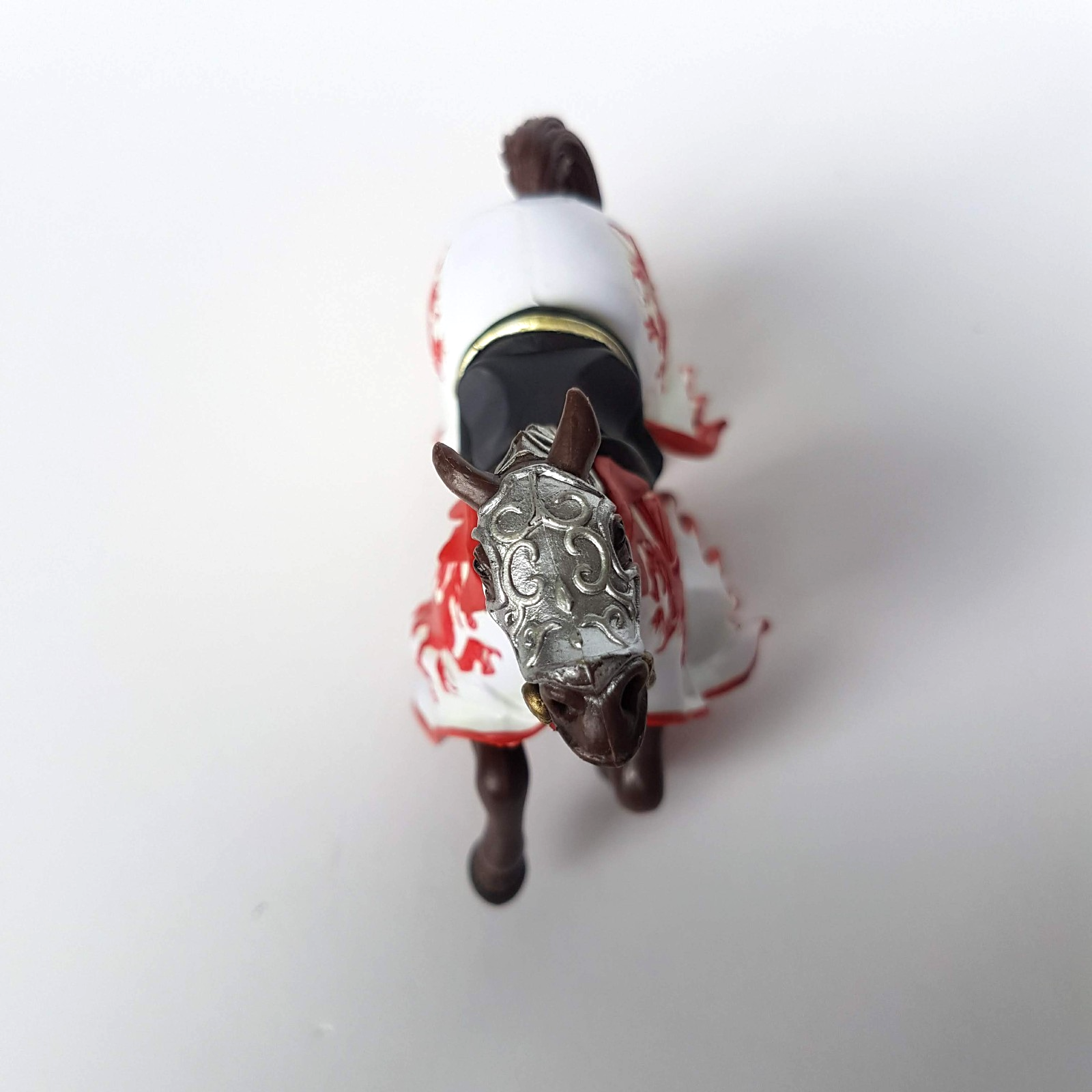 Papo MEDIEVAL KNIGHT HORSE 2006 White Red Dragon Action Figure Armour Kids Toy8