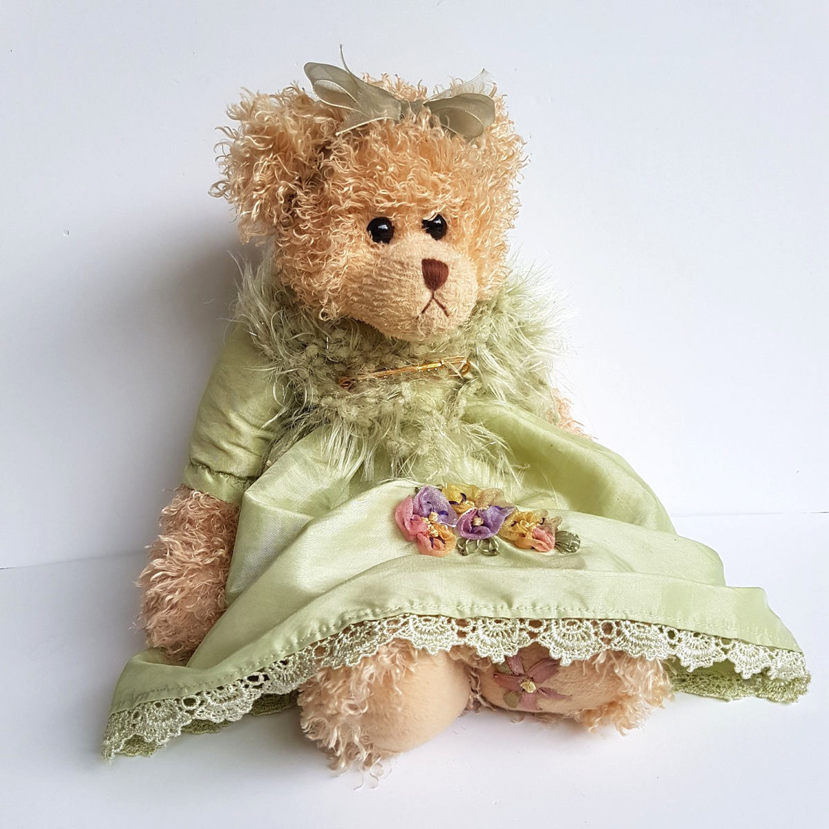 Large SETTLER BEAR Teddy Bear 42cm Plush Soft Toy Green Dress Stuffed Animal0