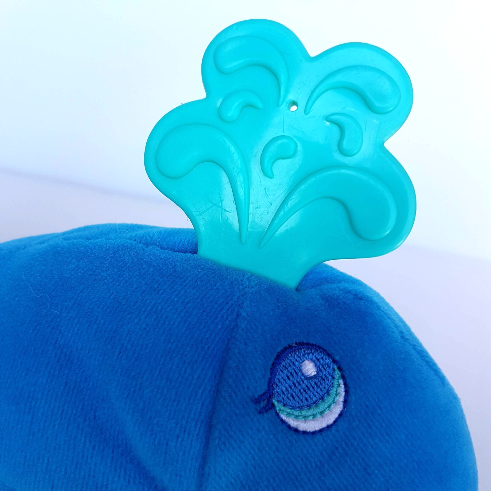 Vintage Eden BLUE WHALE Plush Baby 23cm Soft Toy Rattle Stuffed Animal Ocean Toy7