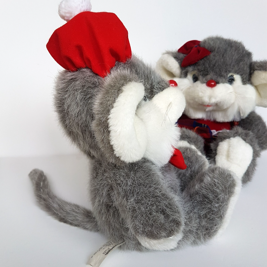 VTG Commonwealth CHRISTMAS MOUSE FAMILY Decoration Plush Soft Toy Stuffed Animal10
