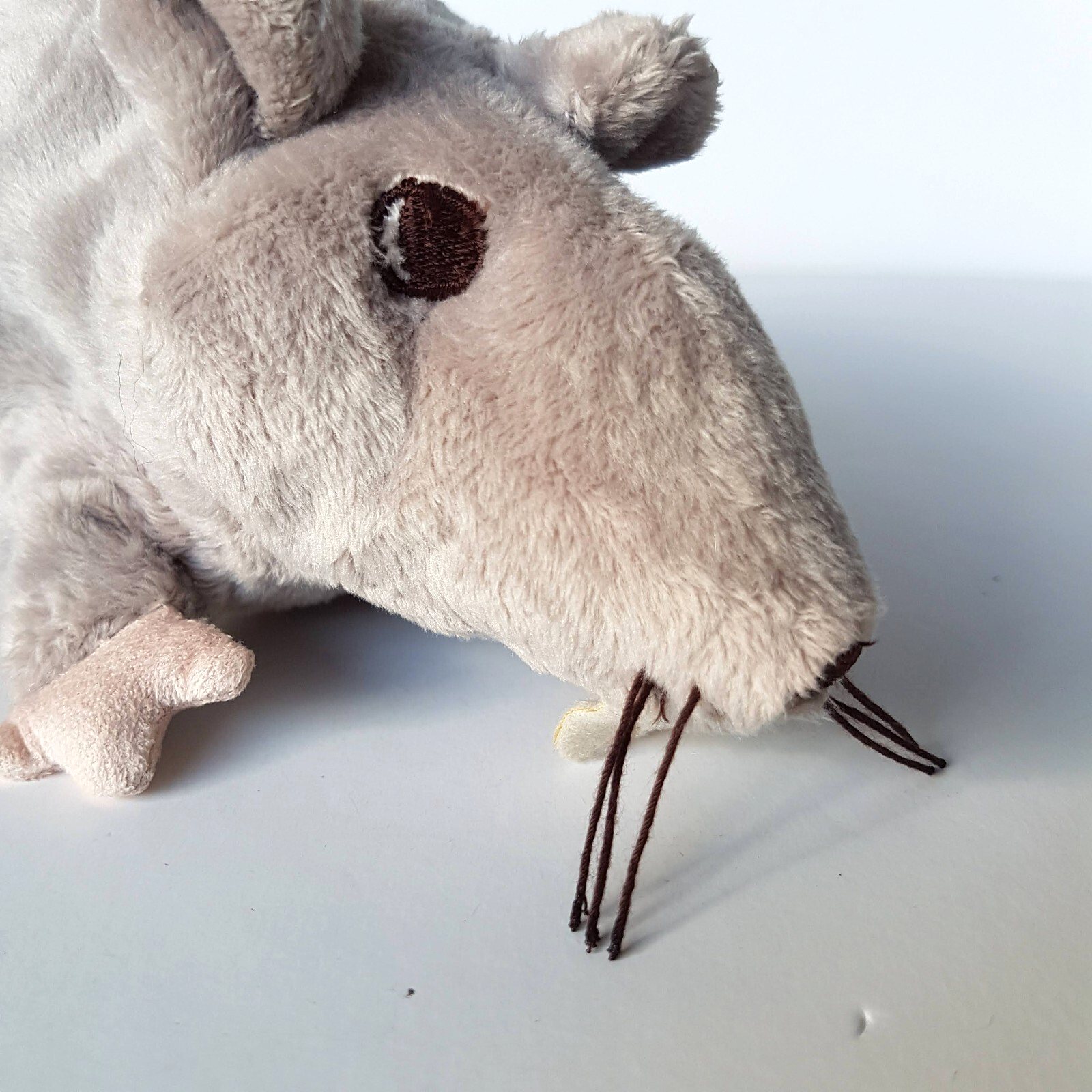 Ikea MINNEN RATTA RAT MOUSE Warm Grey 21cm Plush Stuffed Animal Rodent Soft Toy9