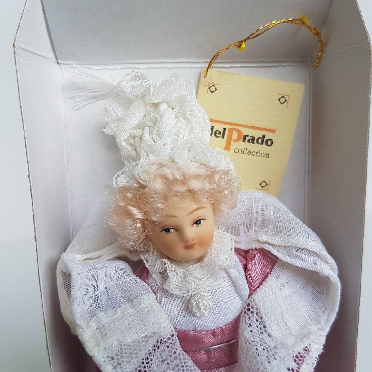 Del Prado Doll House VICTORIAN LADY Doll Daughter Dress BOXED Collectible Toy10