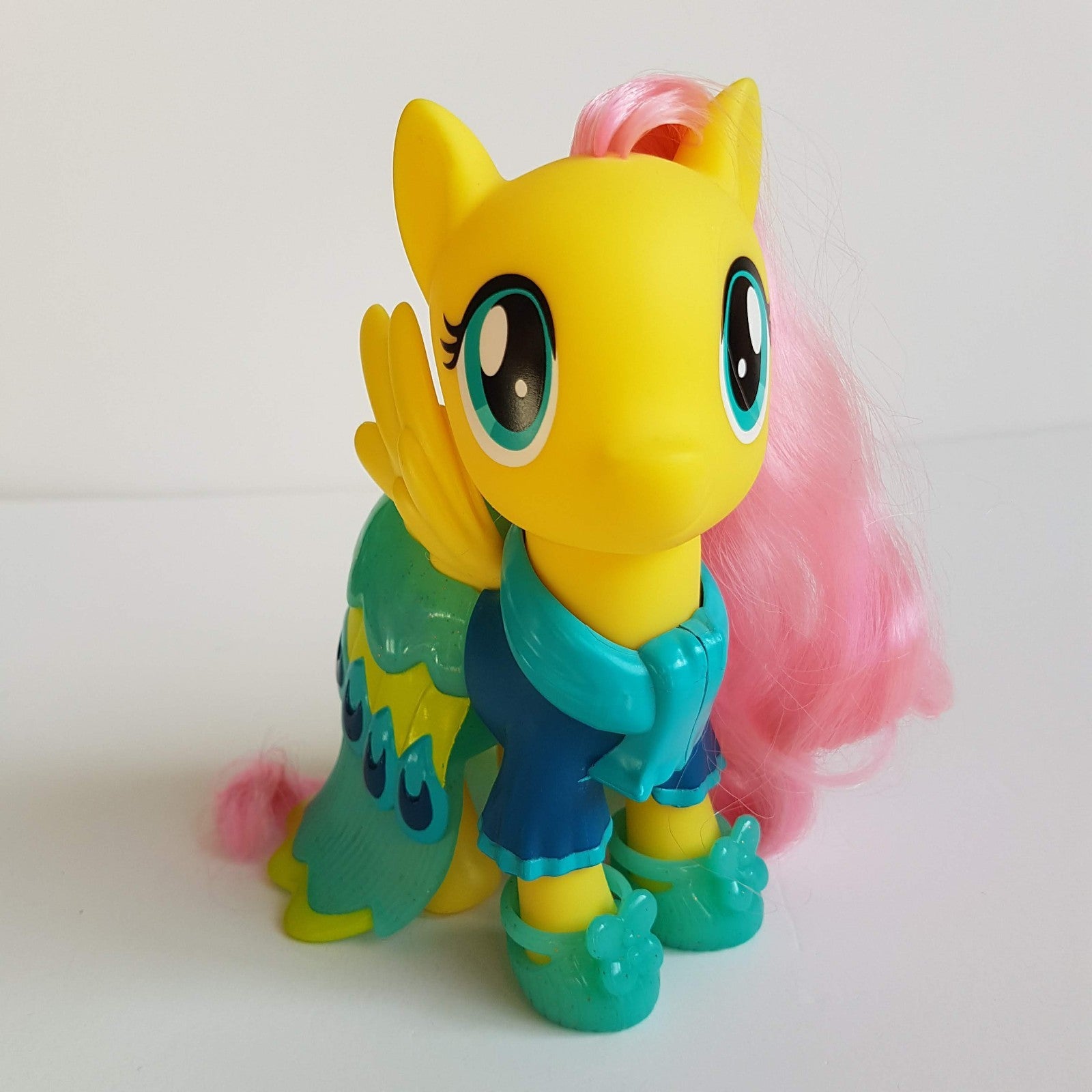 My Little Pony FLUTTERSHY The Movie Snap On Fashion 16cm Horse Figure Brushable5