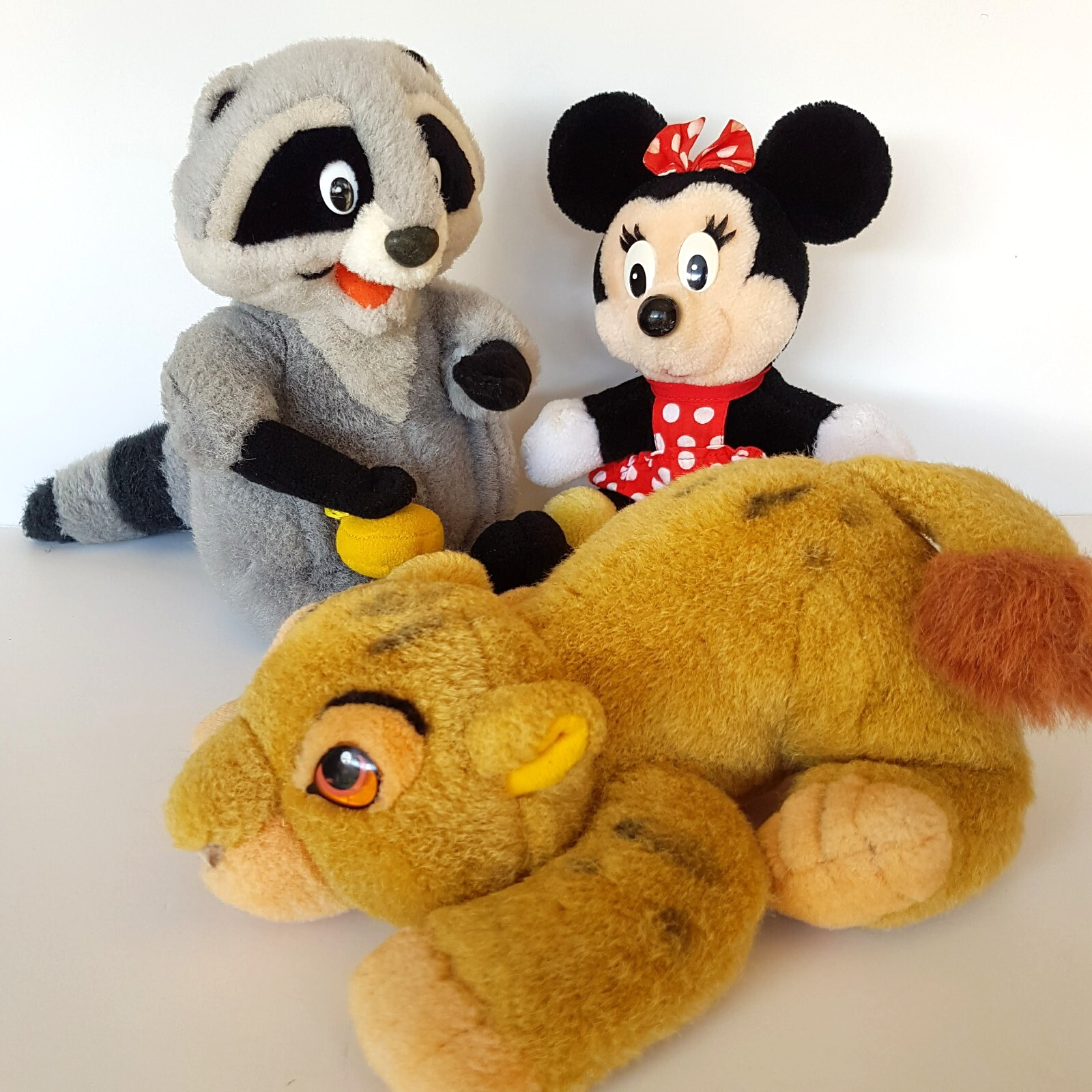 VTG Disney Pocahontas Meeko Minnie Mouse Simba Plush Stuffed Animal Soft Toy0