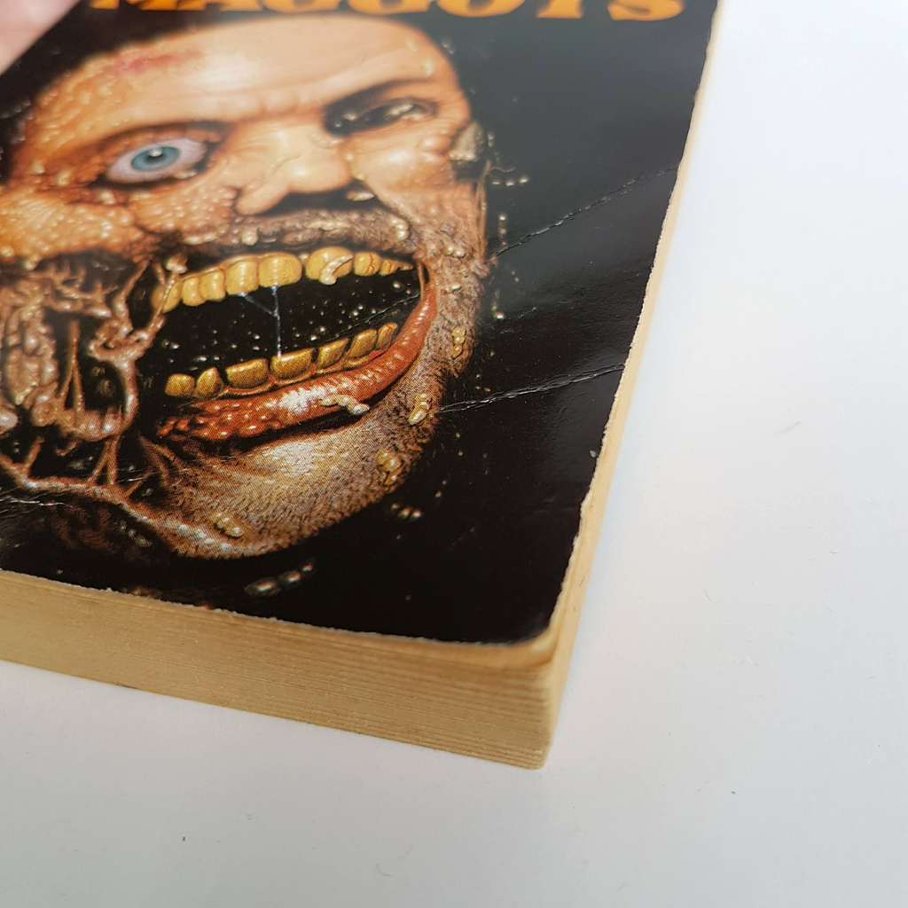 Rare 1986 MAGGOTS Edward Jarvis Book Horror Paperback Scary Novel Collectible11