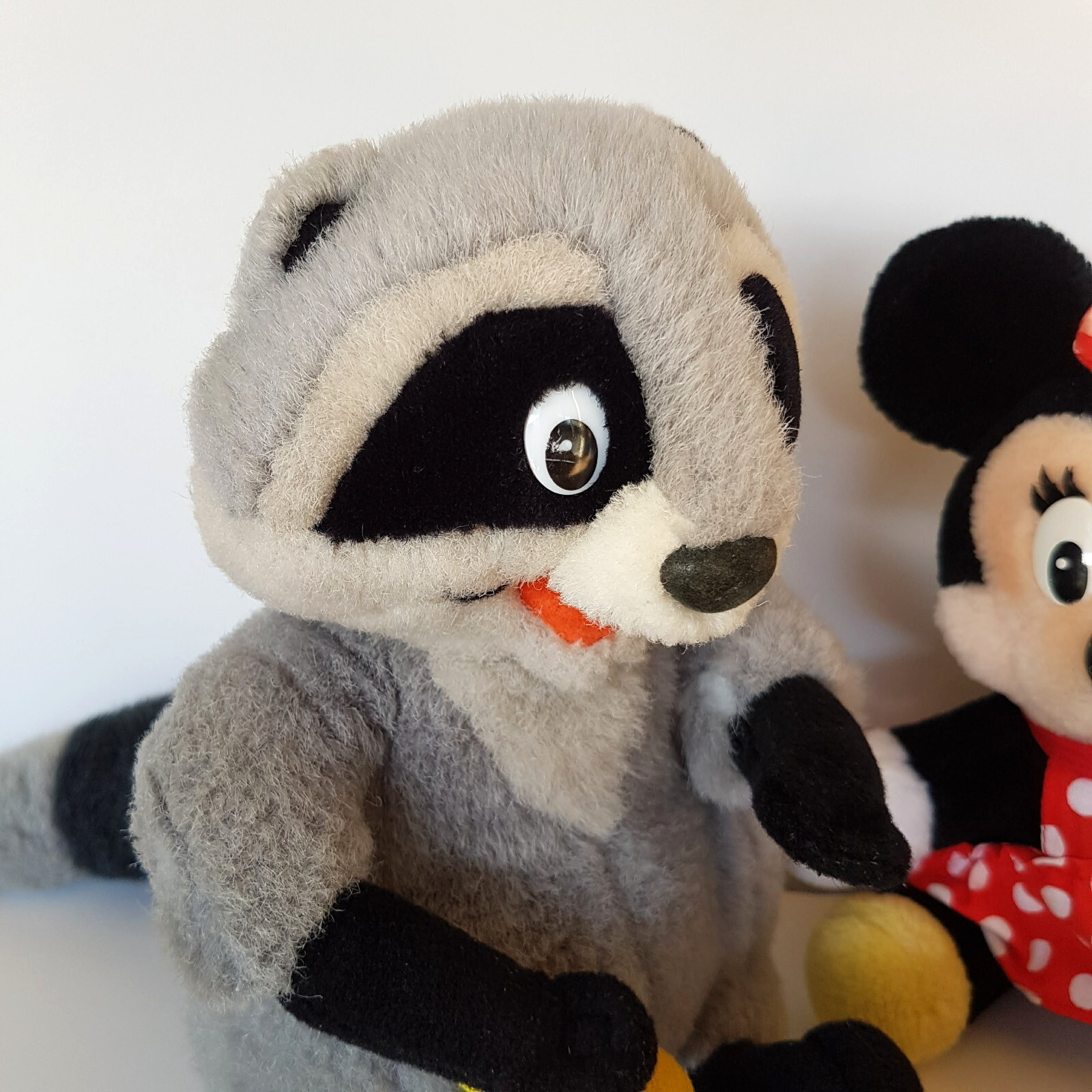 VTG Disney Pocahontas Meeko Minnie Mouse Simba Plush Stuffed Animal Soft Toy1