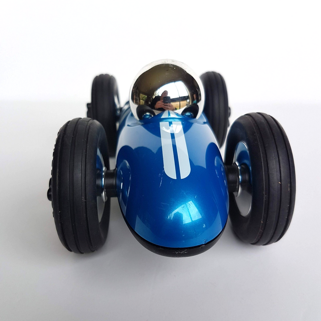 Playforever BONNIE PL MDI 404 1:24 Scale 03/2016 Racing Car Toy Collectible Blue10