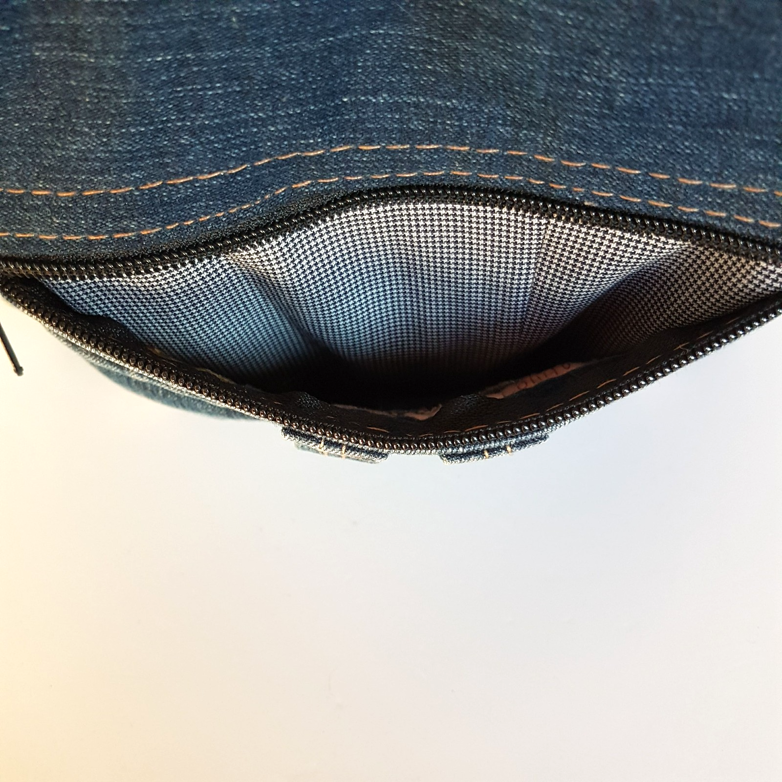 Handmade DENIM JEANS BACKPACK Bag Upcycled Rhinestone Embellished Vienus Jeans15