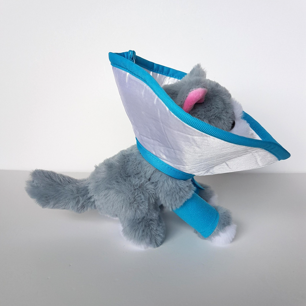 CAT AT THE VET Plush Stuffed Animal Kitten Soft Toy Get Well Pet Cone Bandages4